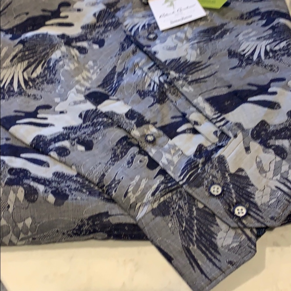 Robert Graham - Picture 2 of 8
